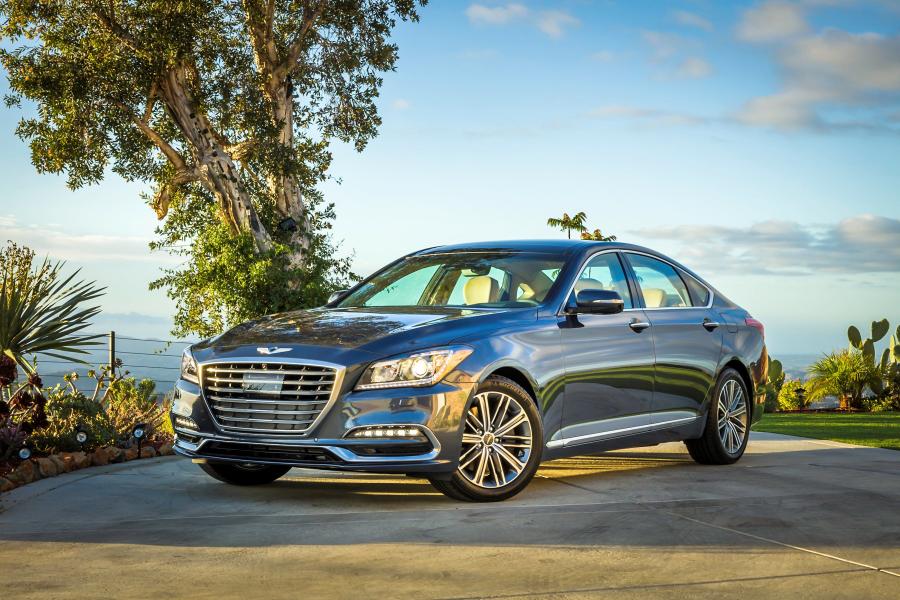  Genesis G80 2017 года  (NA) (фото 1 из 23)